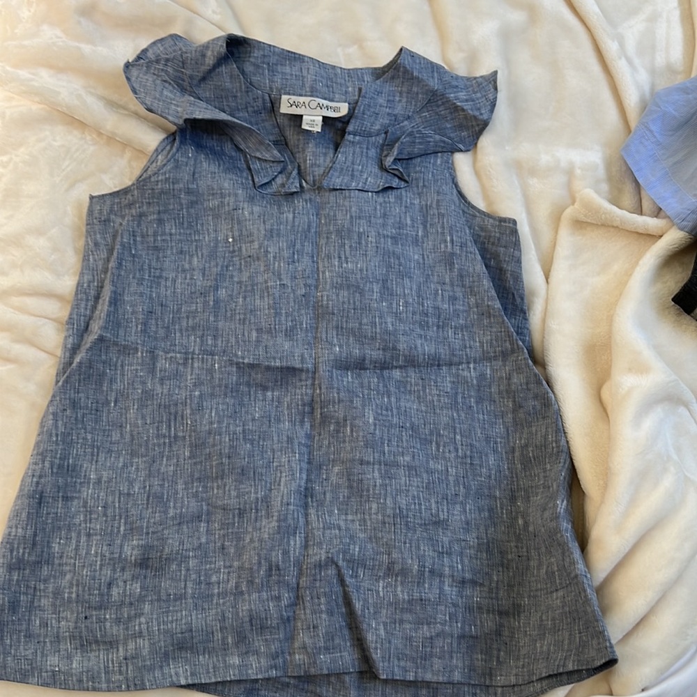Sara Campbell A-line linen top. Size is XS seems a little generous for an XS -